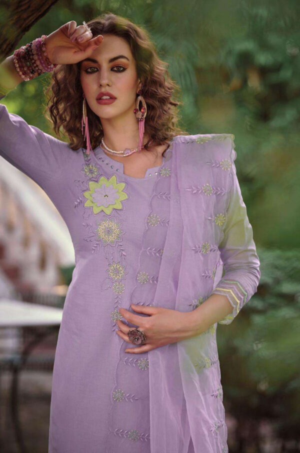 Indian Ethnic Wear | Ethnic Wear For Women