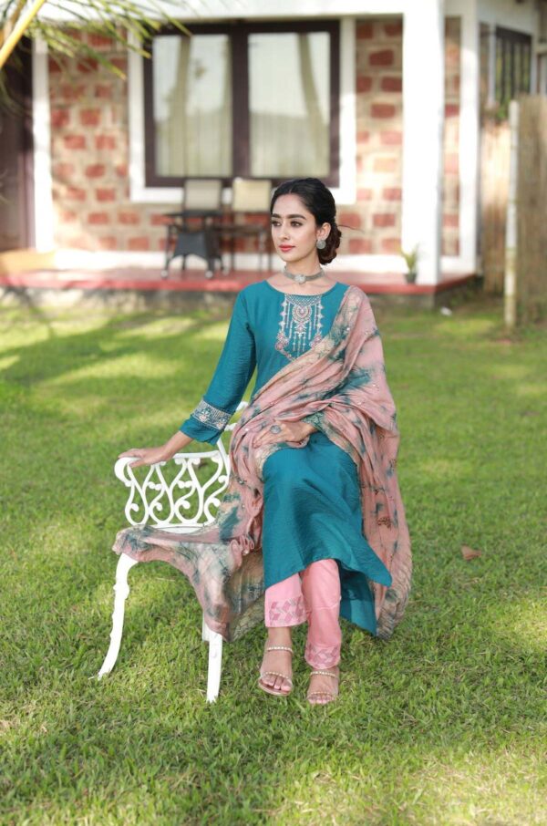 Indian Ethnic Wear | Ethnic Wear For Women
