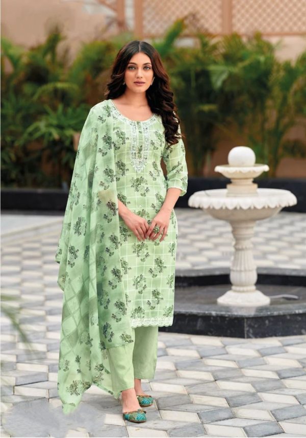 Zaveriya -Simple thread work Kurti with bottom dupatta, 3pcs set.